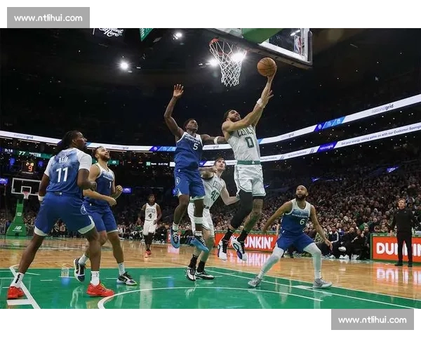 高清流畅篮球直播APP下载畅享赛事精彩瞬间实时比分专业解说海量资源免费看 - 副本 - 副本 (2) - 副本 - 副本